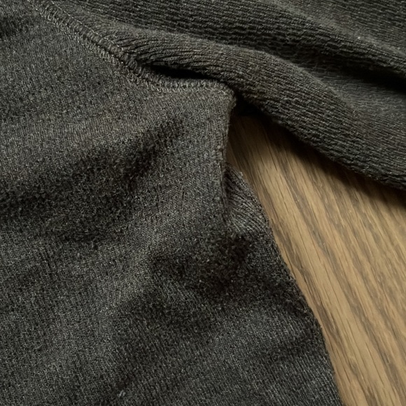 Brown Banana Republic crew neck - Picture 3 of 4